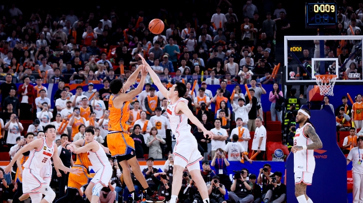 九游网站入口官网-华盛顿奇才迎CBA季后赛关键赛,转会期绝杀压哨,气氛紧张,球队文化再被提及的简单介绍