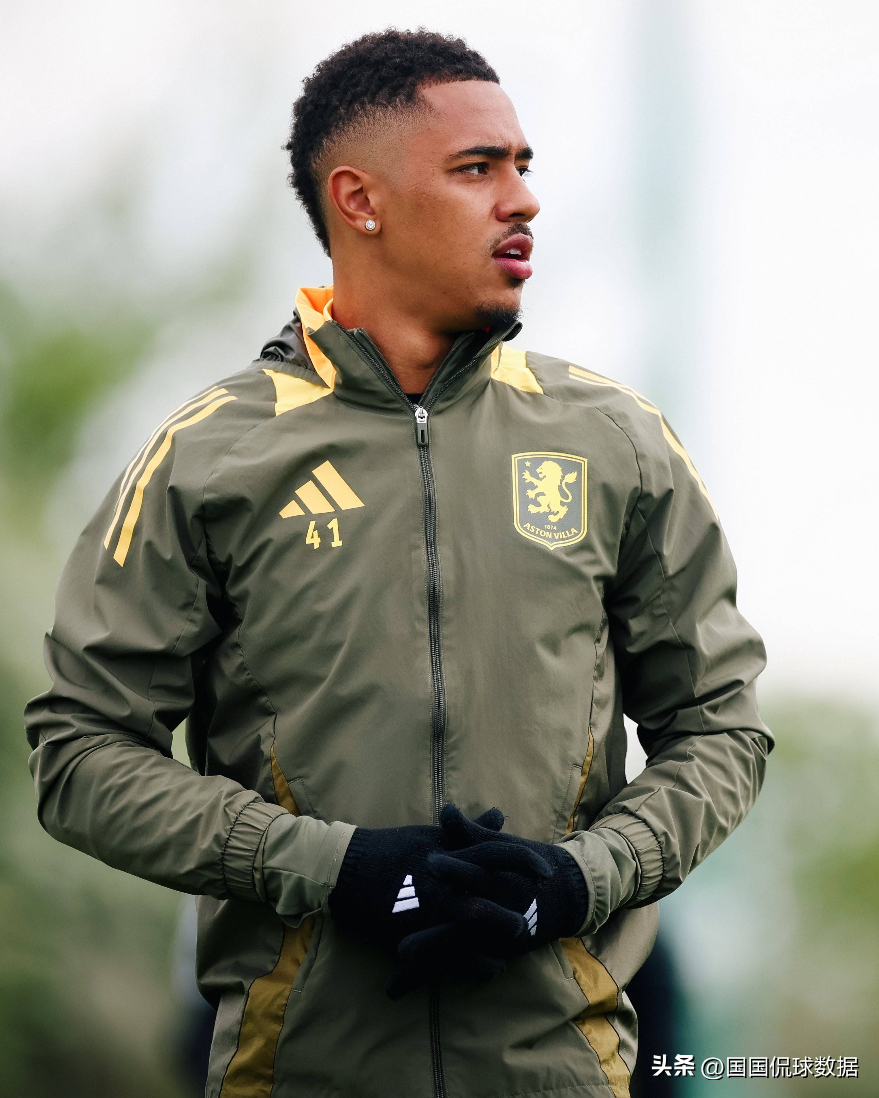 九游网站入口官网-关于里程碑夜阿斯顿维拉手感冰凉；足总杯今夜刷纪录；赛场秩序良好；资深球员宣示担当的信息